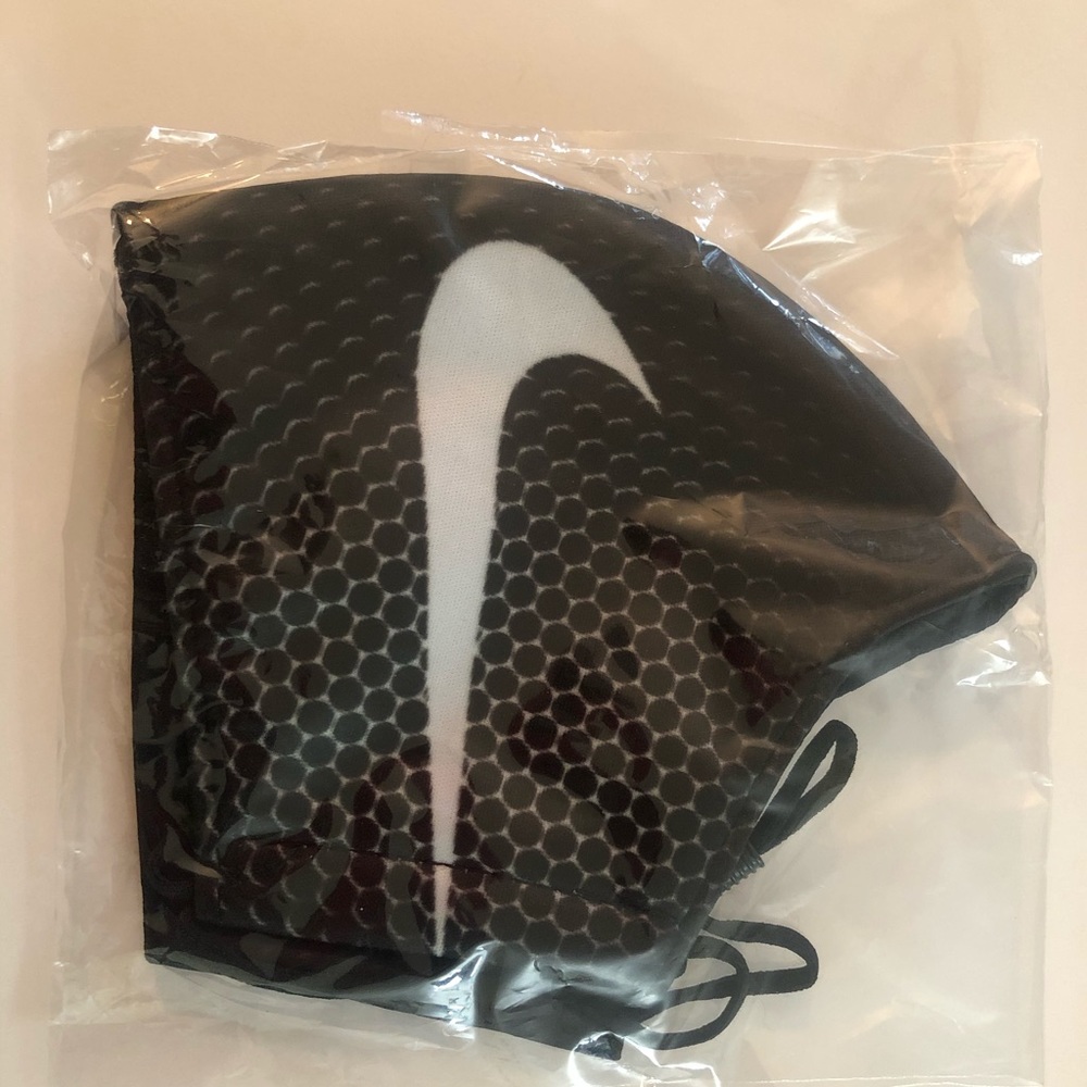 Face Masks - Picture 4 of 4